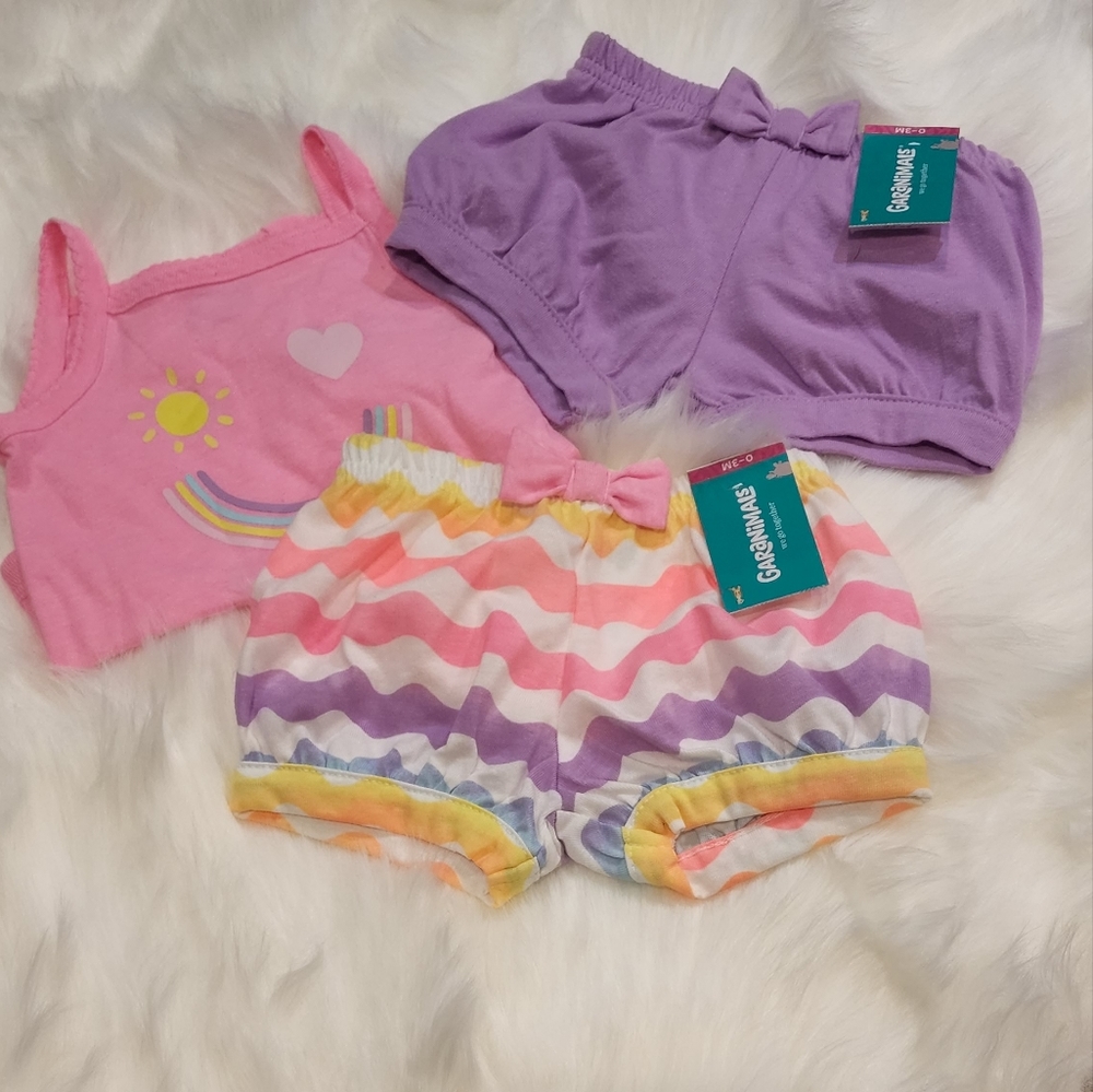 🆕️ Garanimals Baby Girls Bodysuit & Shorts Bundle, 0-3M